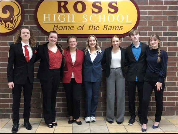 The 2024 Mock Trial team